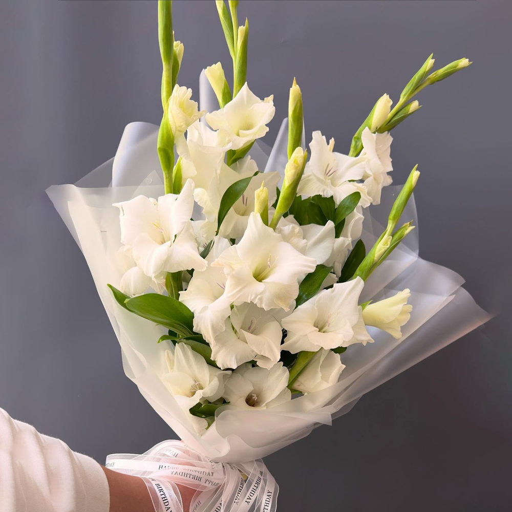 Timeless Gladiolus Bouquet