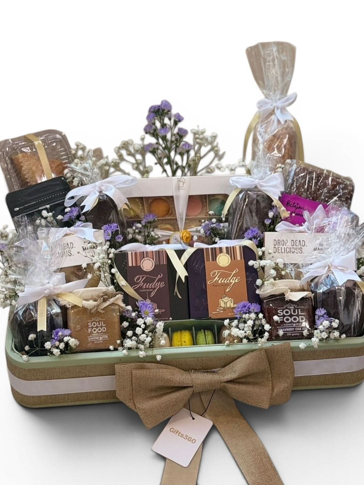 Signature Hajj Basket