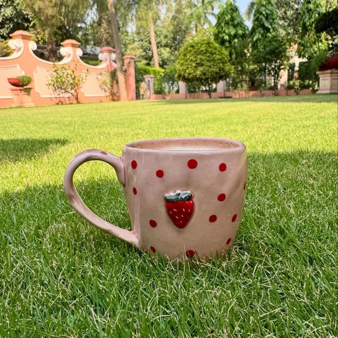 Strawberry Wobbly Mug