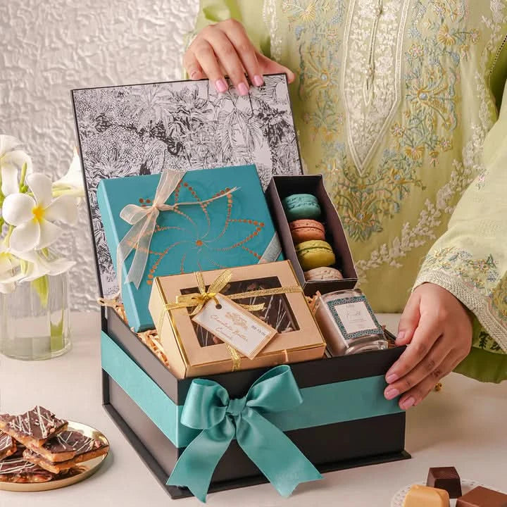 Toile Hamper