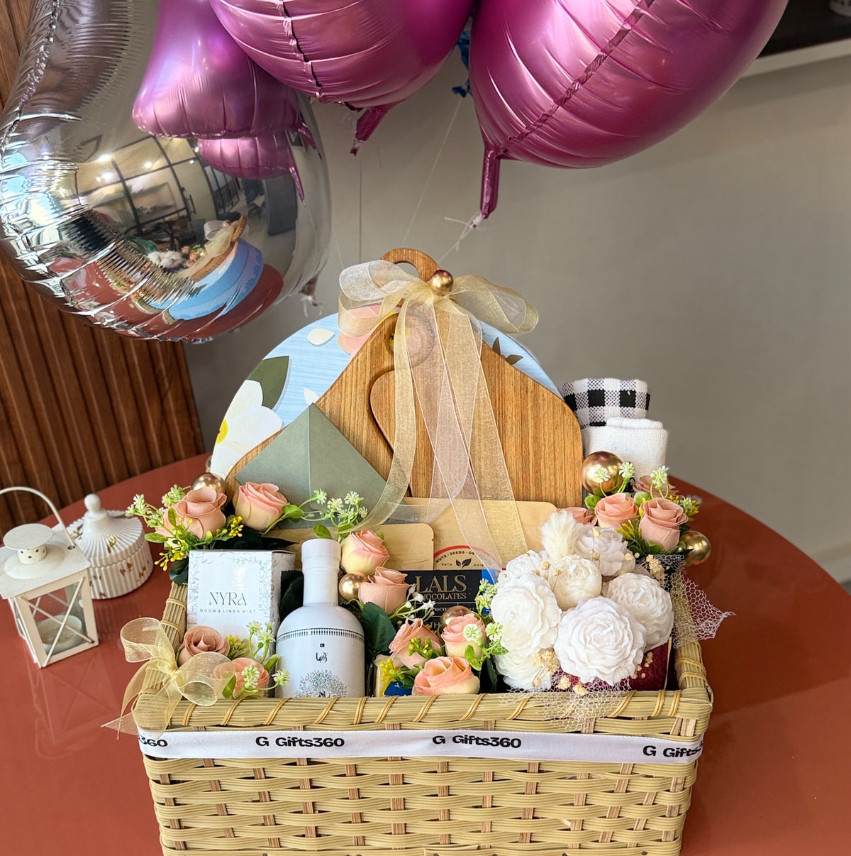 The Heartfelt Hamper