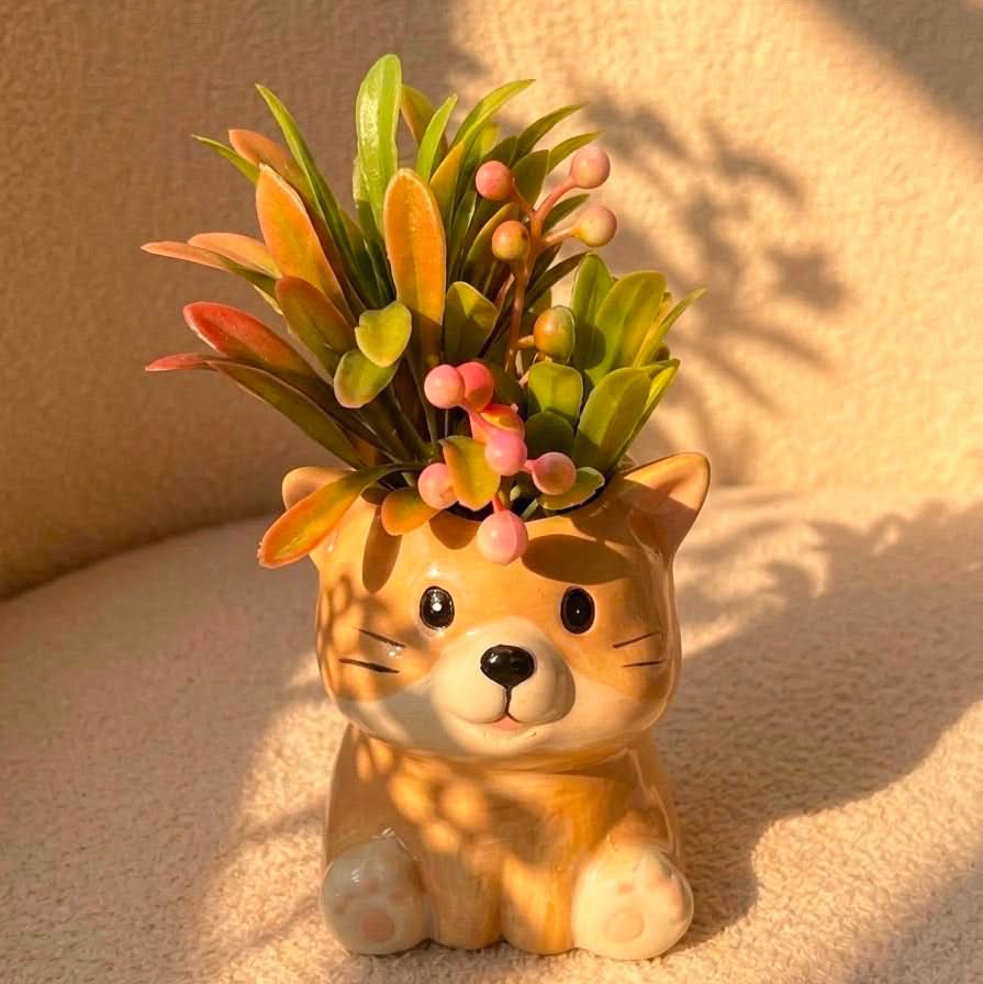 The Ginger Cat Flora Vase