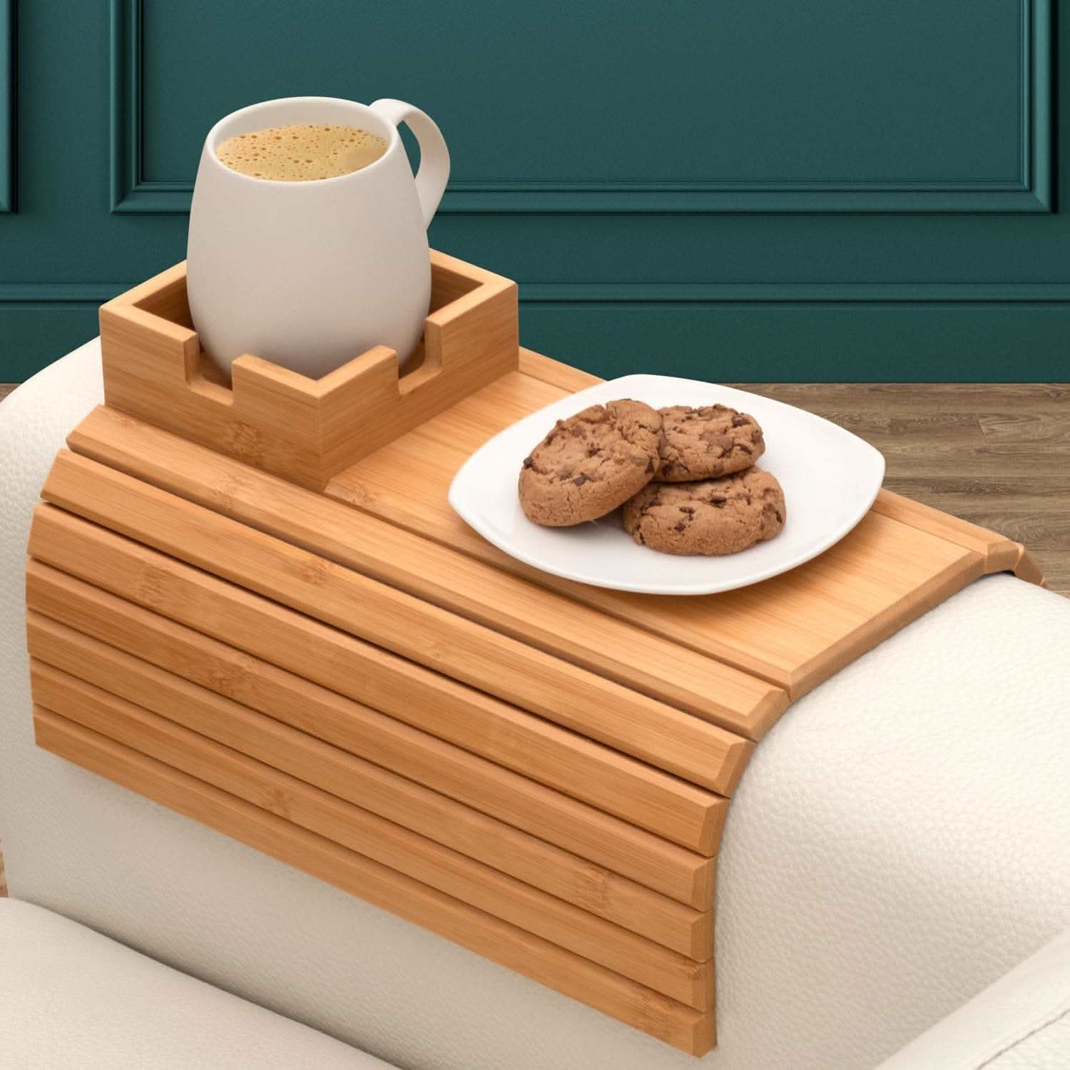 Bamboo Cup Holder In A Foldable Tray