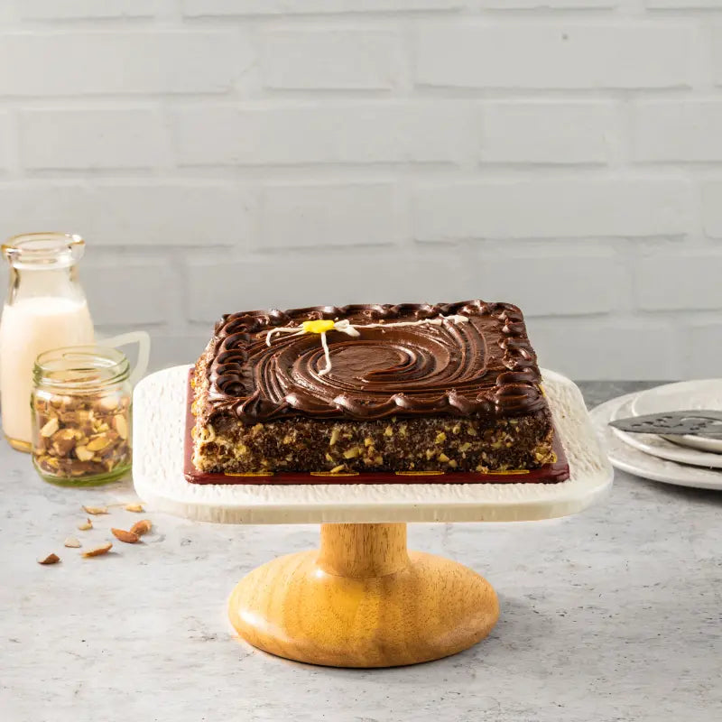 Hyderabadi Chocolate Cake Square 450g