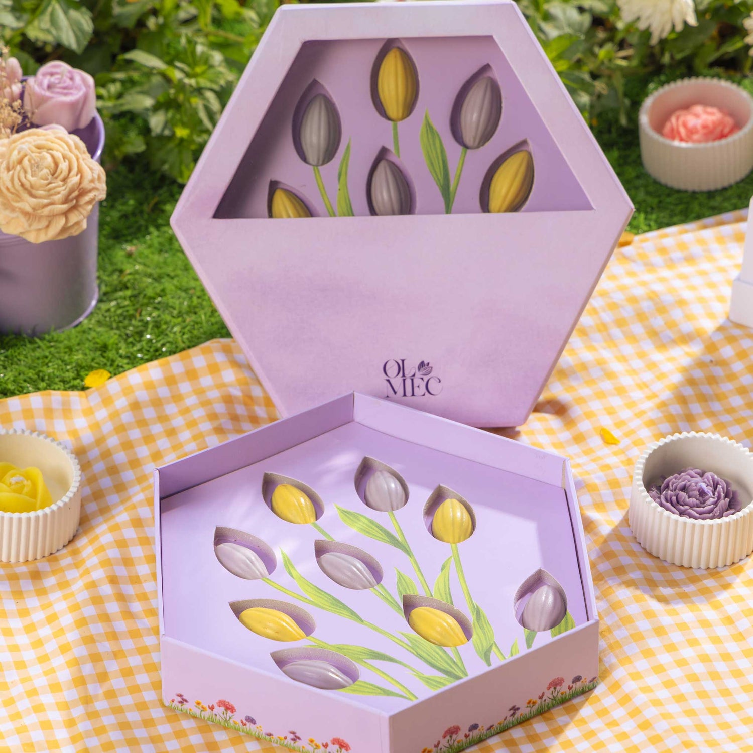 Cacao Petal Box