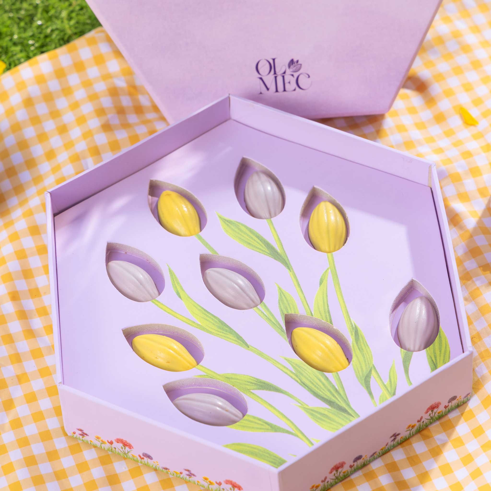 Cacao Petal Box