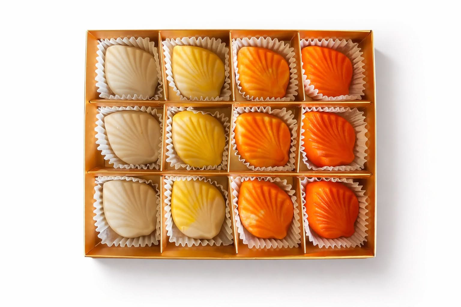 Ombre Leaves Marzipan